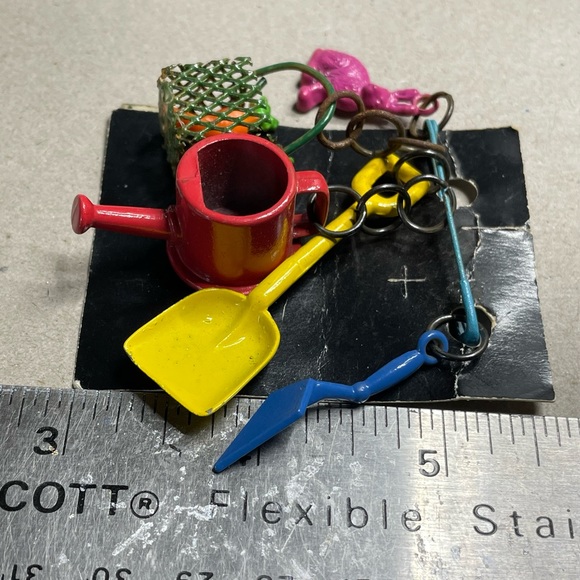 cracker jill Jewelry Cracker Jill Jewelry Vintage Metal Charm